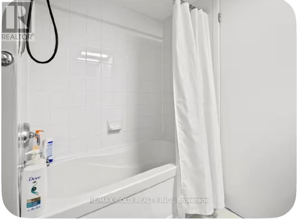 #620 215 FORT YORK BOULEVARD - Image 15