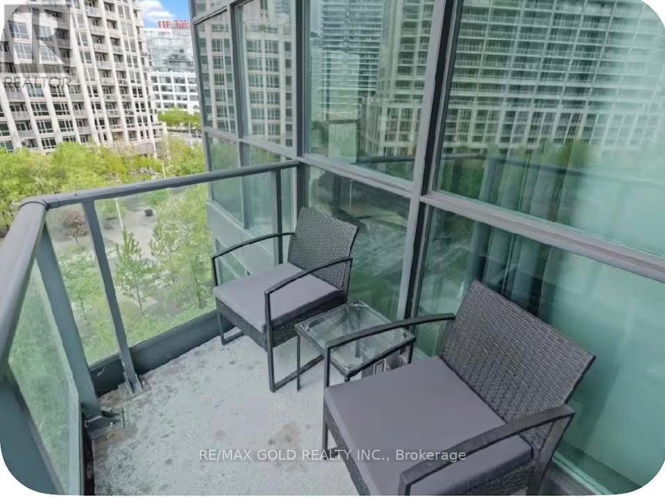 #620 215 FORT YORK BOULEVARD - Image 17