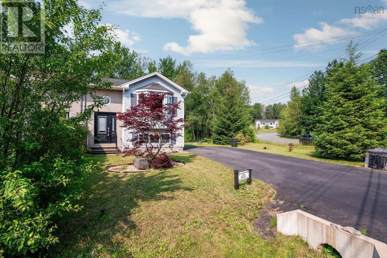 156 Hemlock Drive - 3