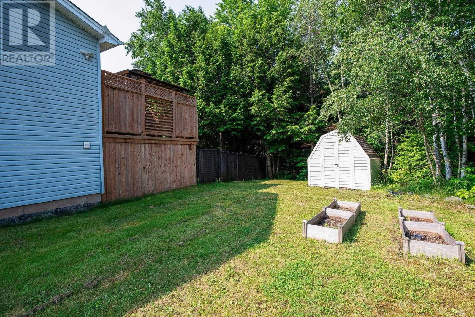156 Hemlock Drive - 45