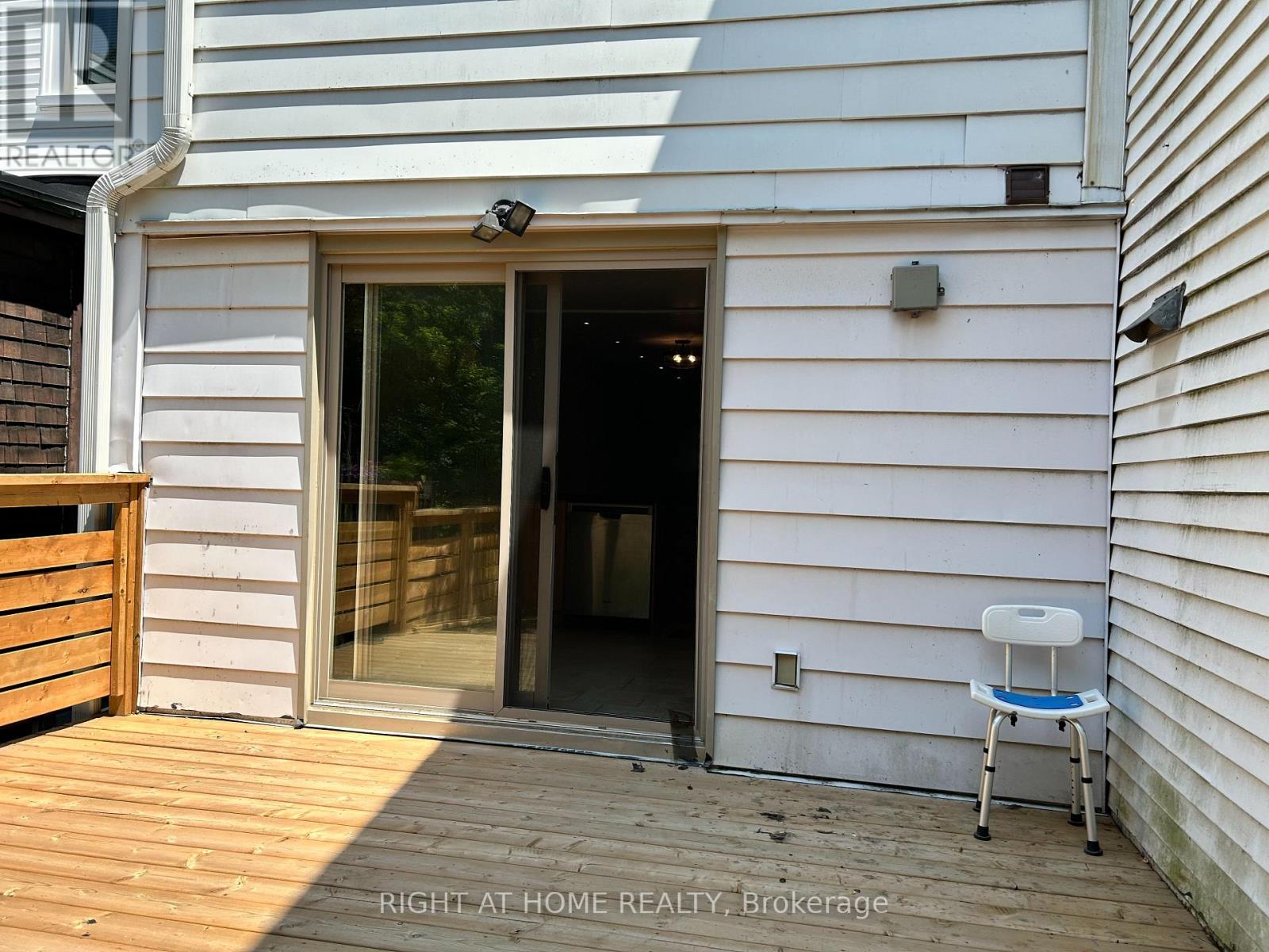 280 KENILWORTH AVENUE - 18