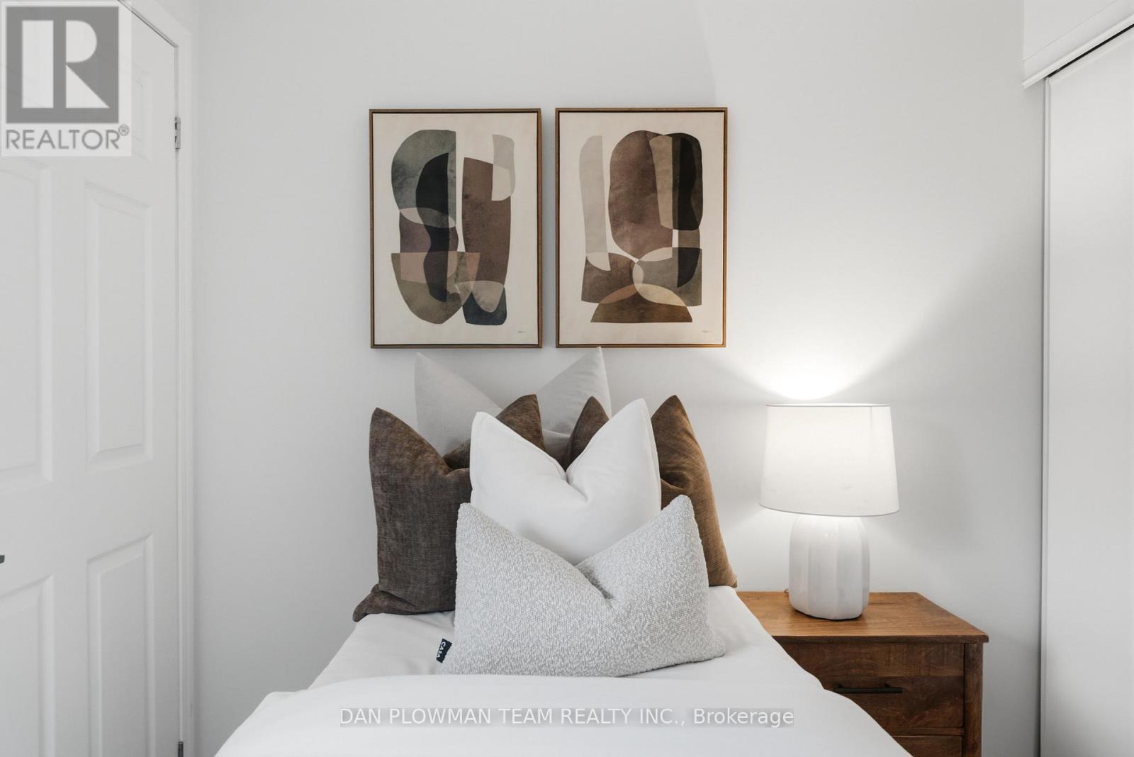 #112 75 SHIPWAY AVENUE - 26