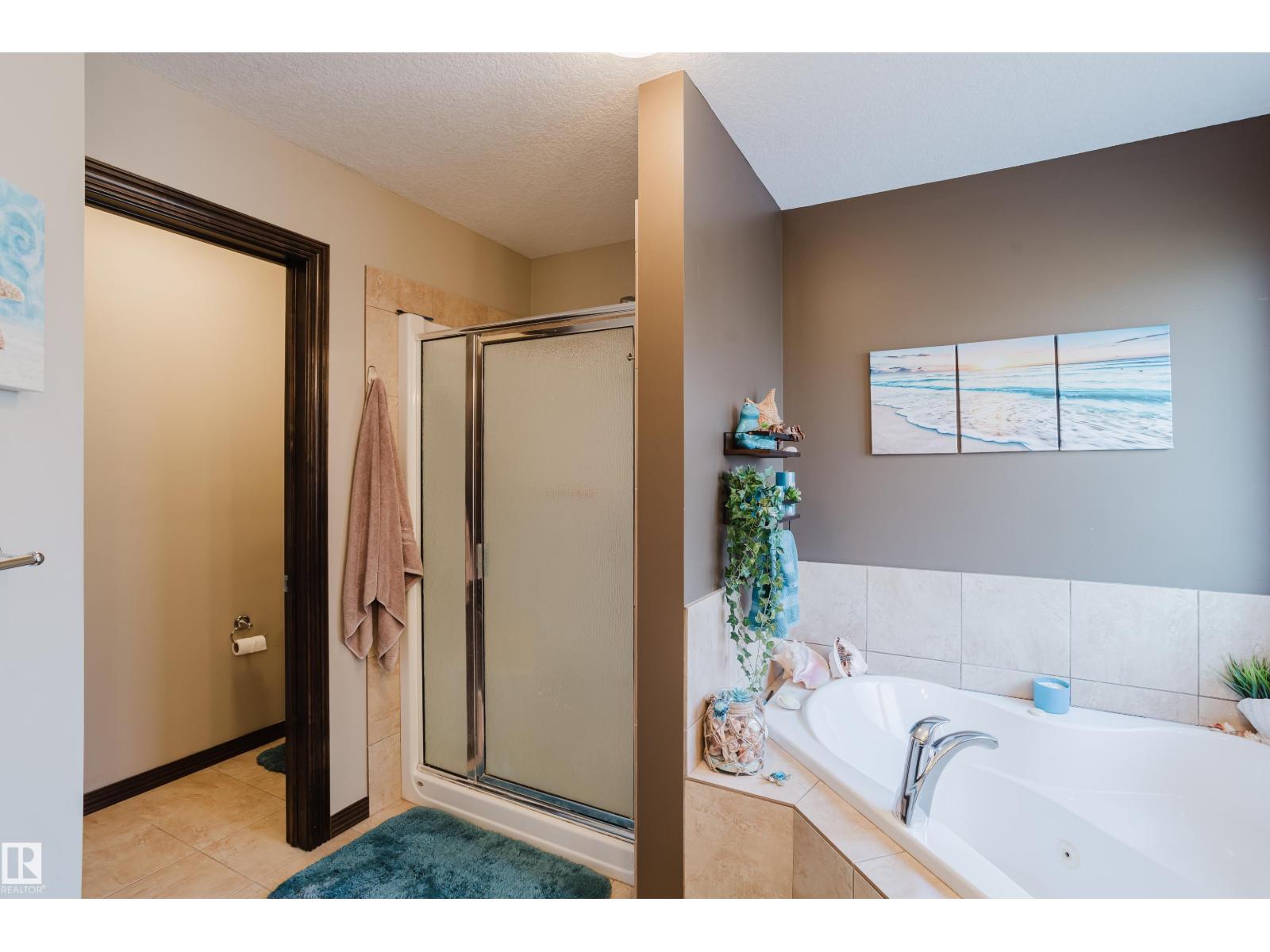 9729 159 ST NW - Image 28