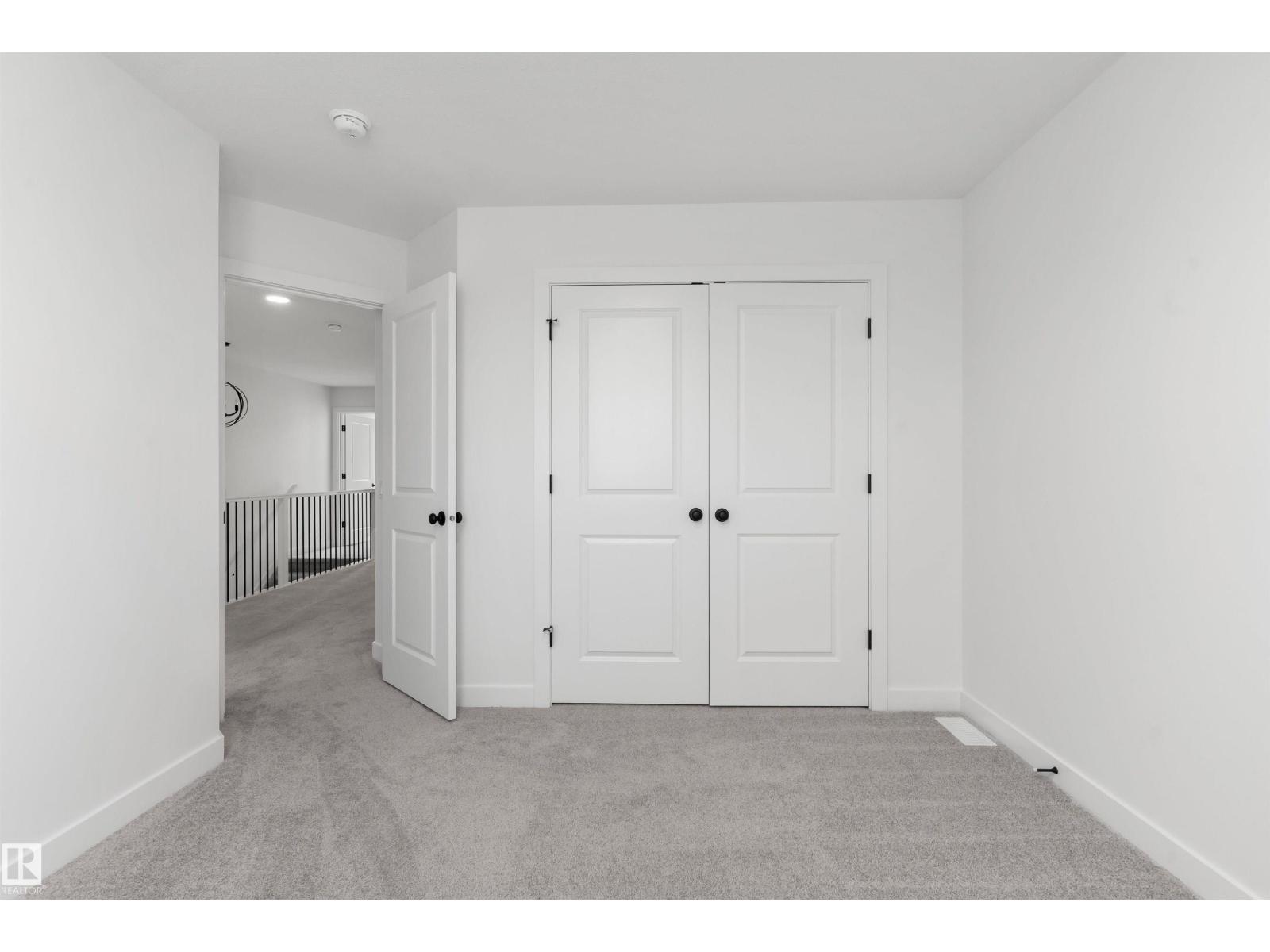19356 29 Avenue NW - Photo 29