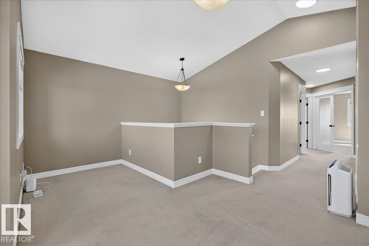 2021 118 ST SW - 22