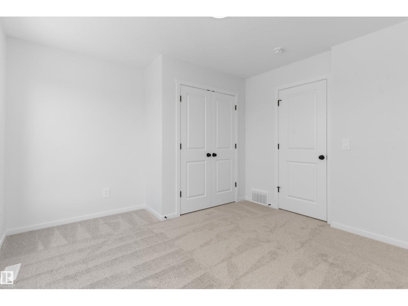 18808 29 Avenue NW - Photo 32