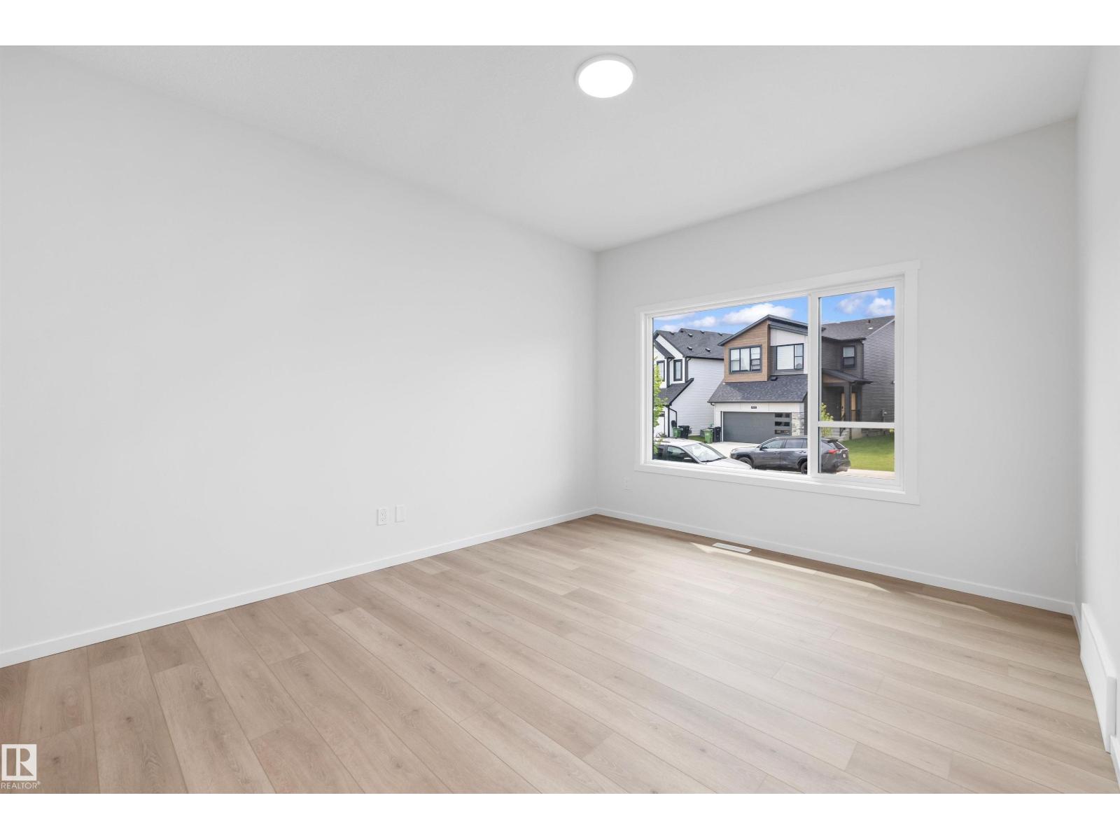 9105 Elves LO NW, Edgemont (Edmonton), Edmonton photo 3