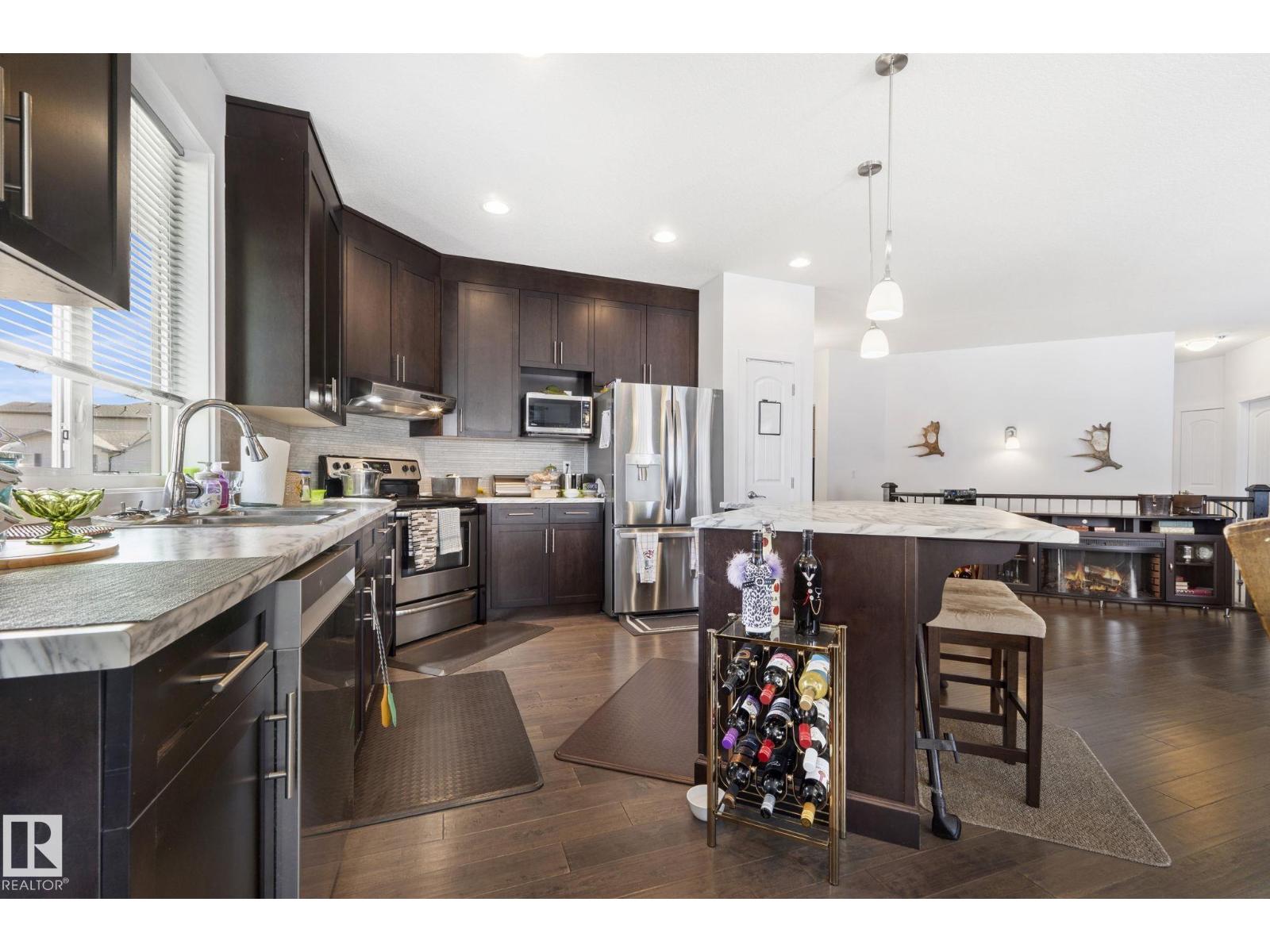 4809 55 ST - 17