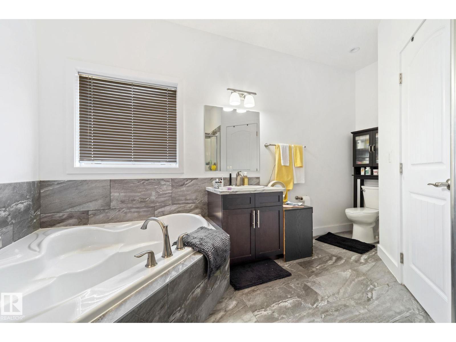 4809 55 Street - Photo 27