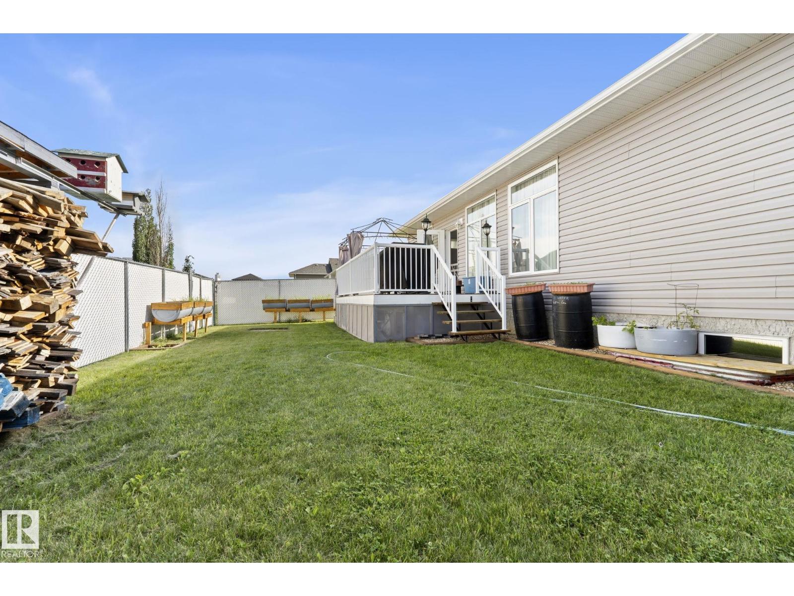 4809 55 ST - 48