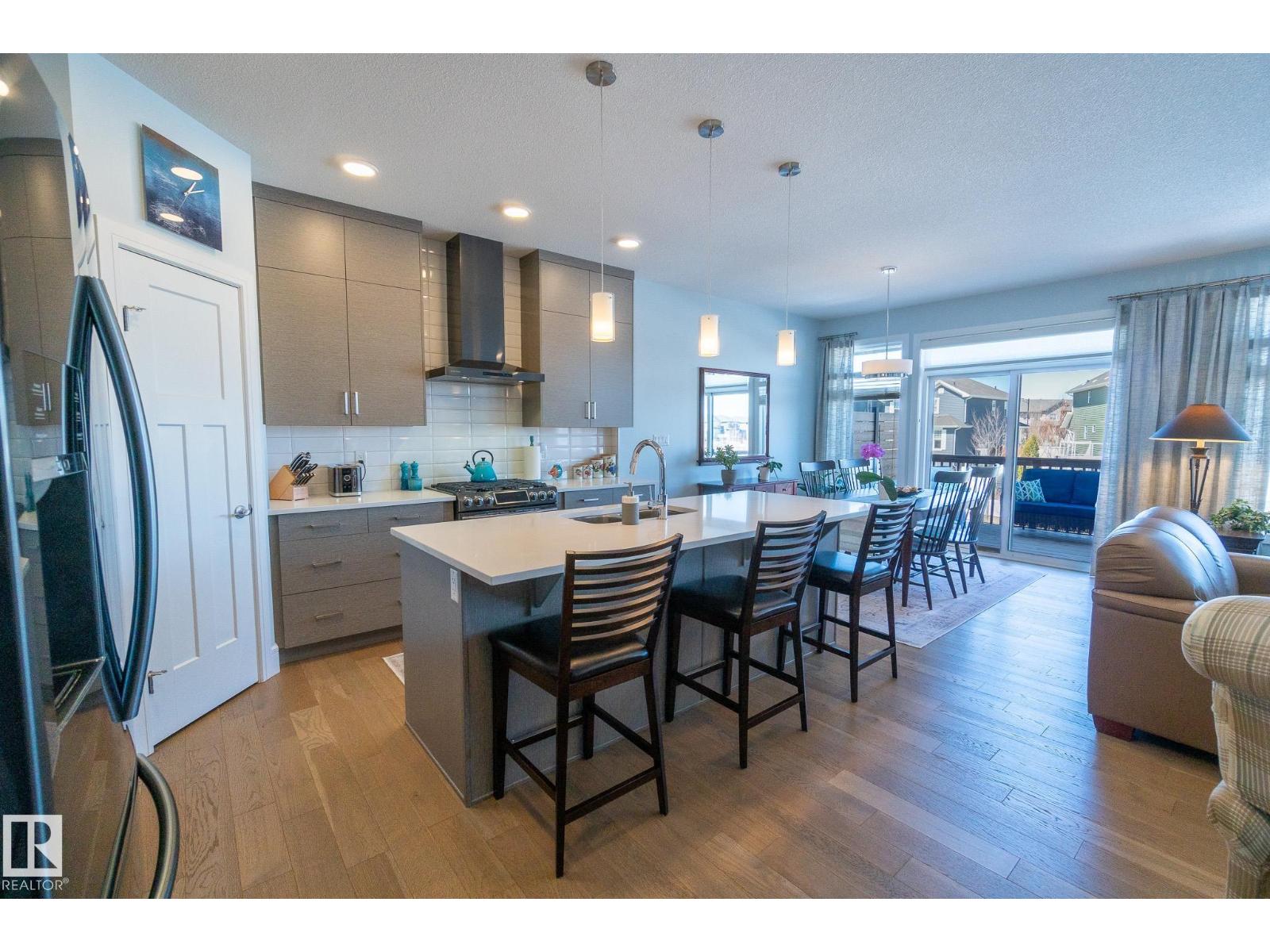 4910 HAWTHORN PL SW - 10