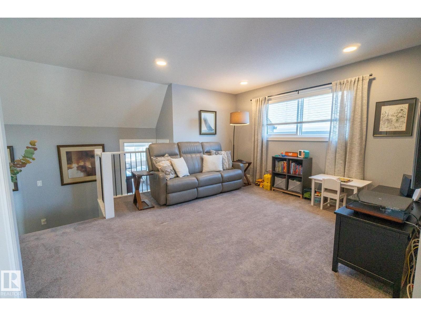 4910 HAWTHORN PL SW - 25