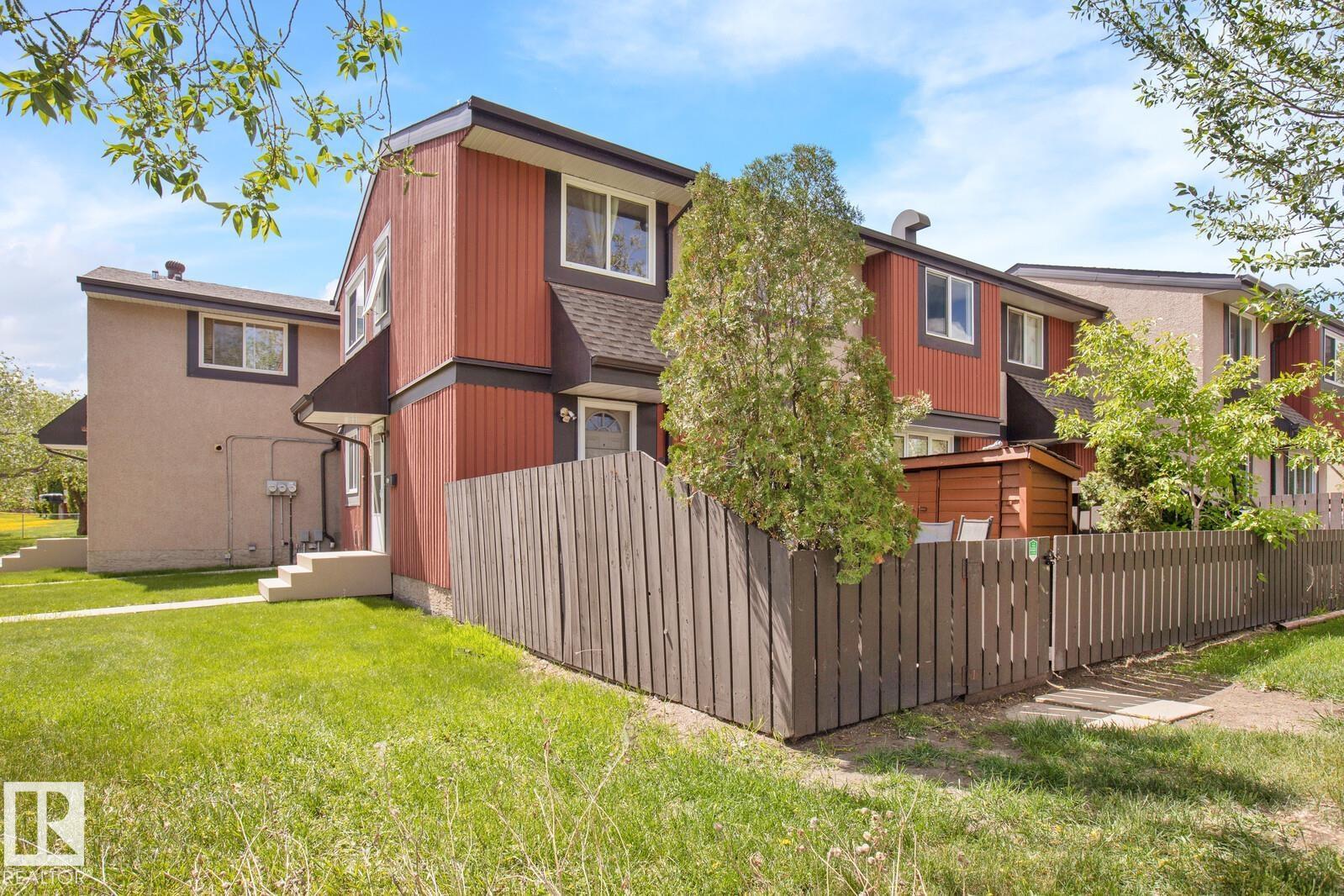 8314 182 ST NW - 1