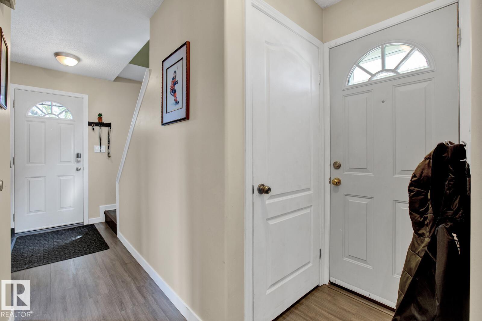 8314 182 ST NW - 14
