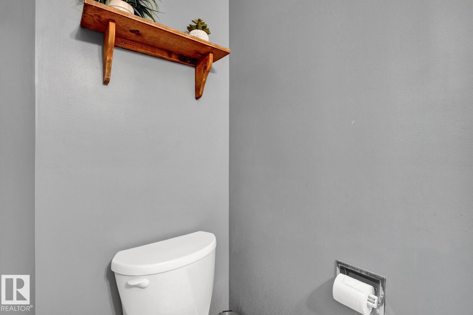 8314 182 ST NW - 16