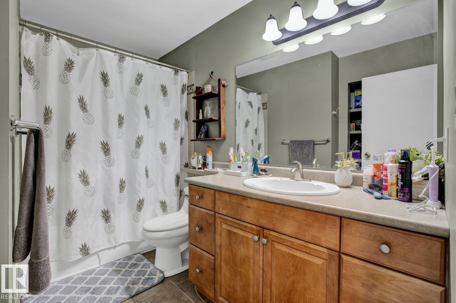 8314 182 ST NW - 22