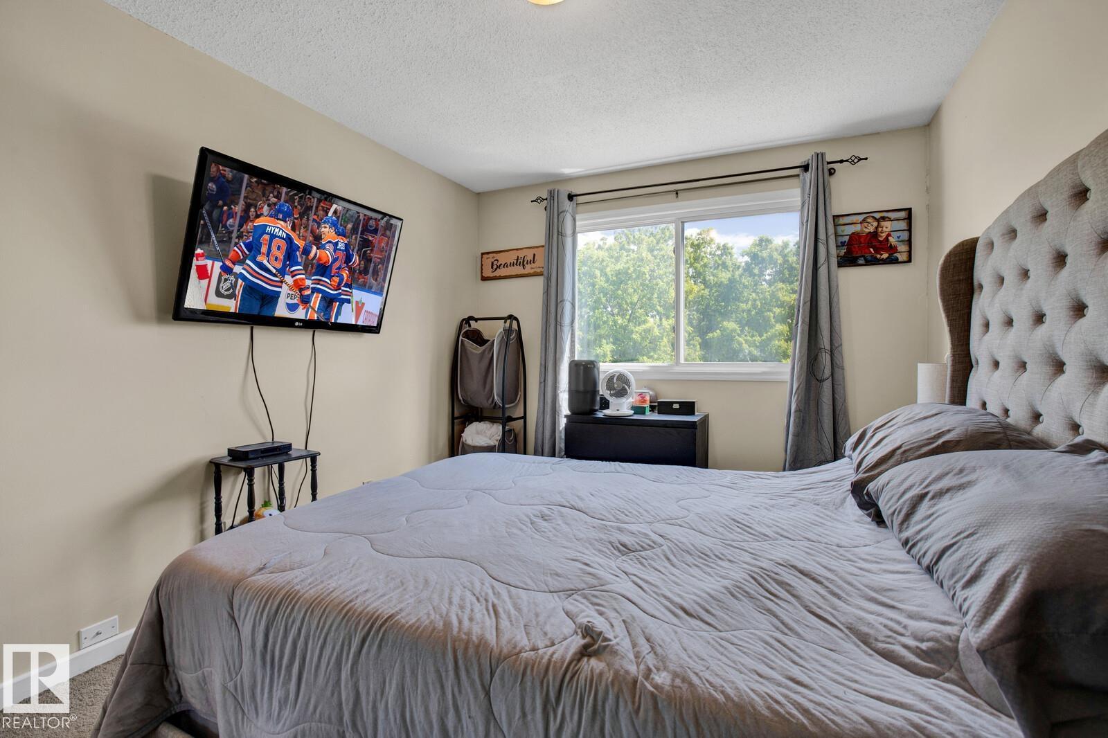 8314 182 ST NW - 24