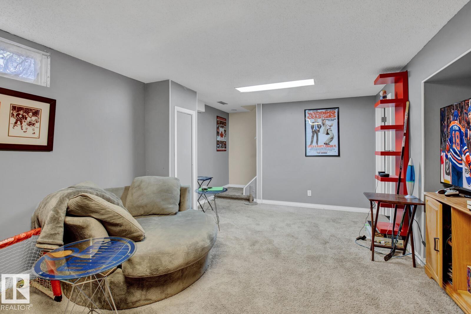 8314 182 ST NW - 29