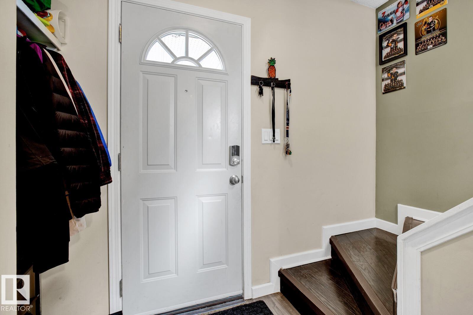 8314 182 ST NW - 3