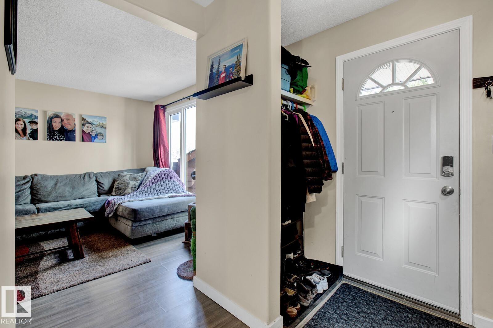 8314 182 ST NW - 4