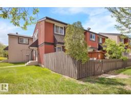 Row / Townhouse for sale at 8314 182 St NW, Edmonton — MLS® E4499843