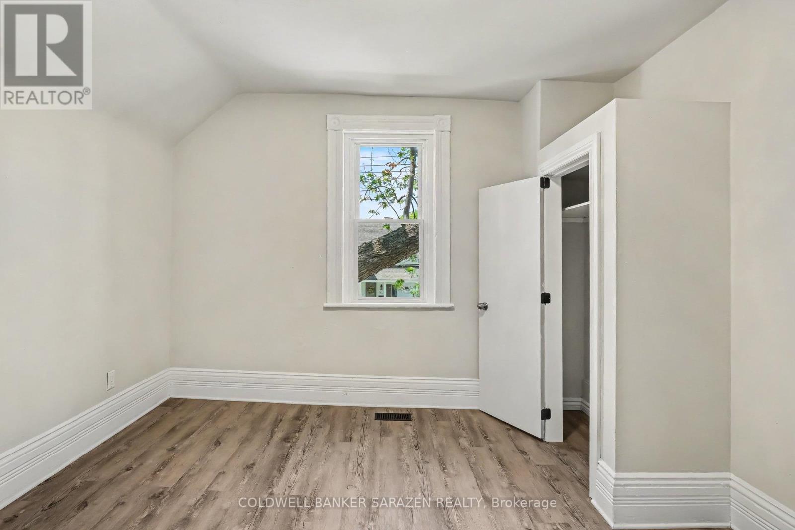 48 NORMA STREET S - 24