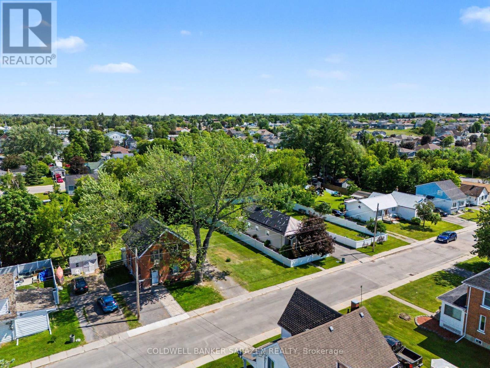 48 NORMA STREET S - 36