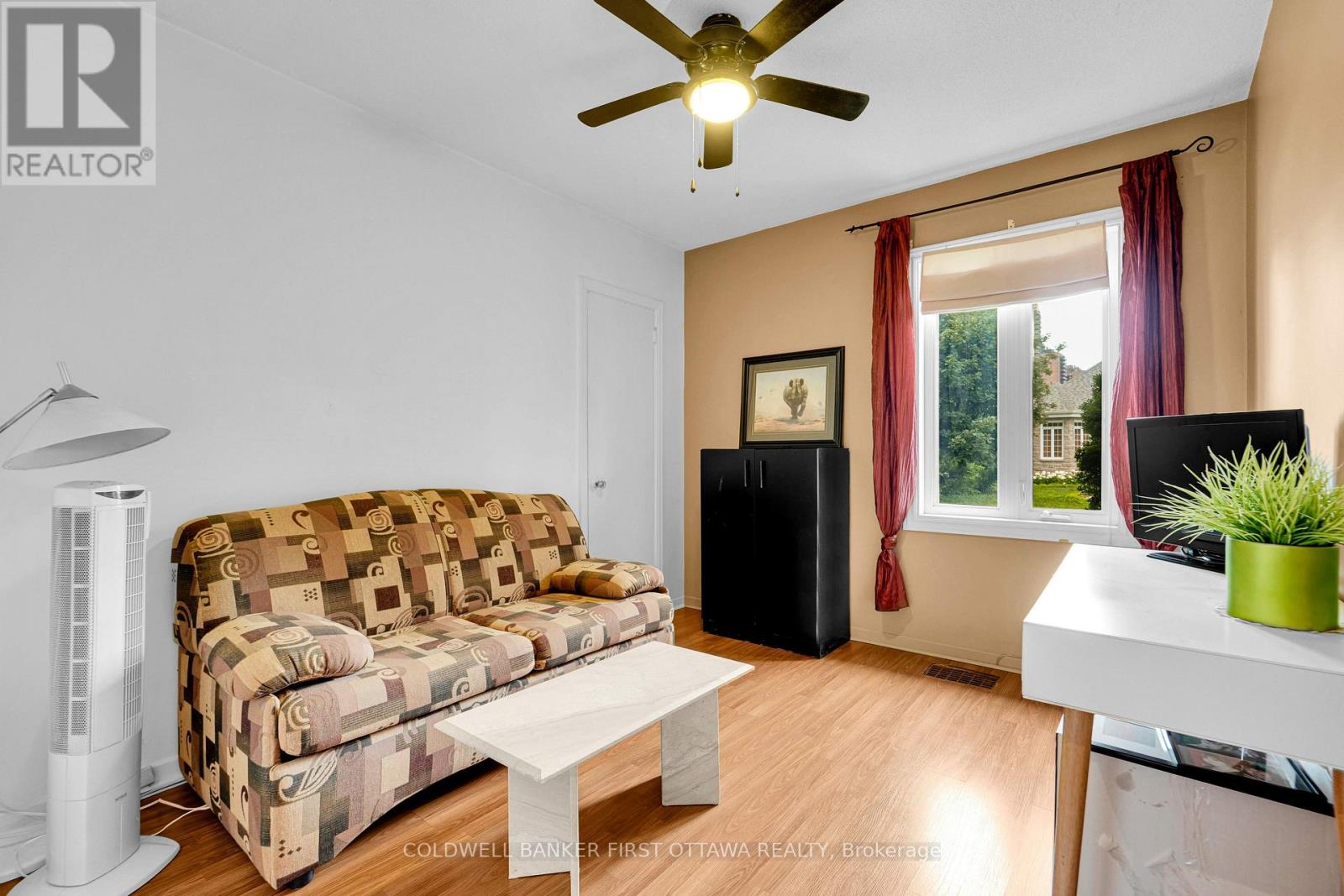 636 MALARTIC AVENUE - 14
