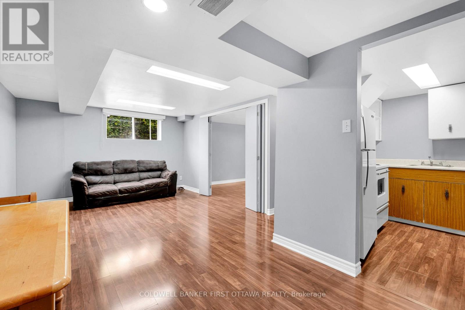 636 MALARTIC AVENUE - 24