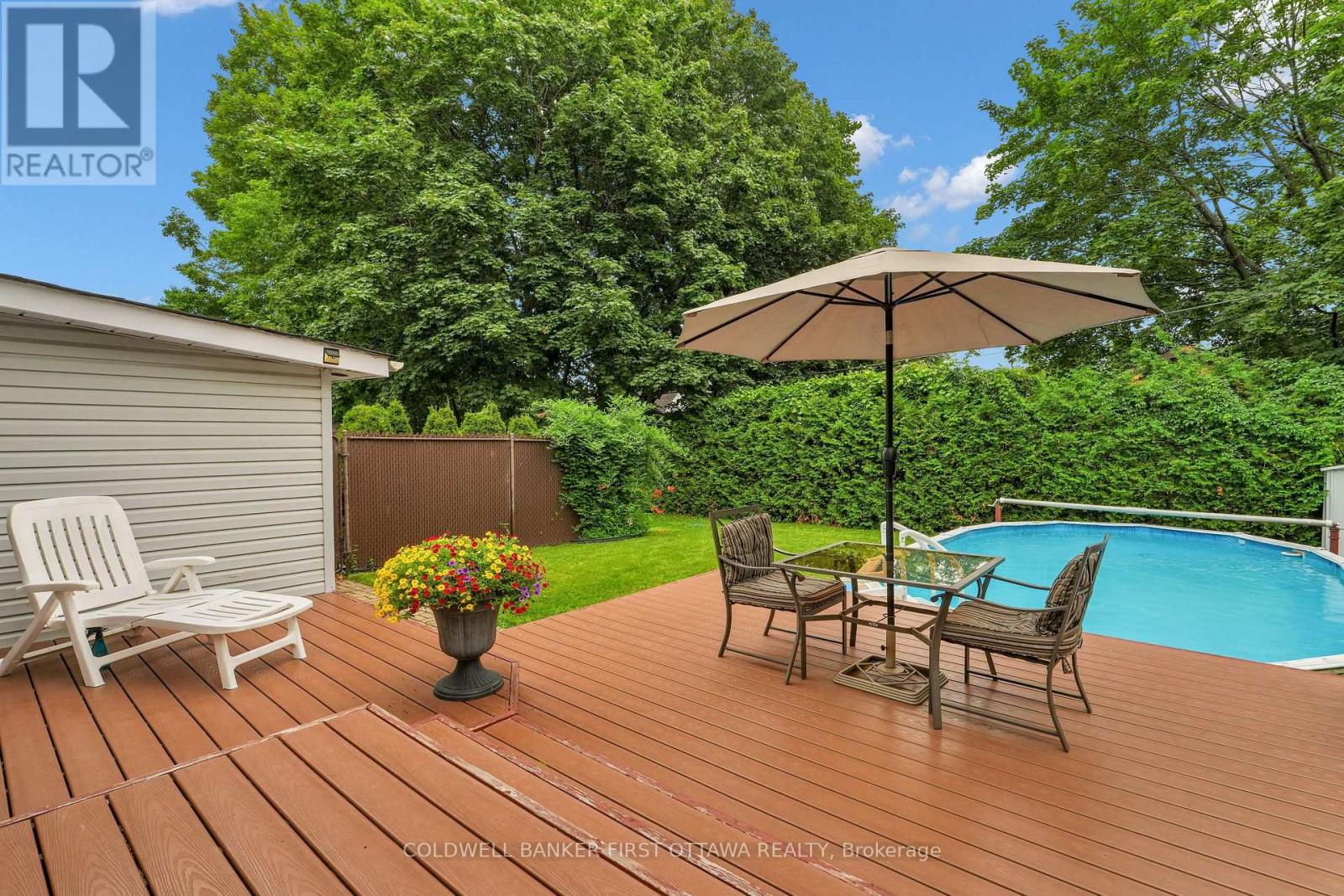 636 MALARTIC AVENUE - 31