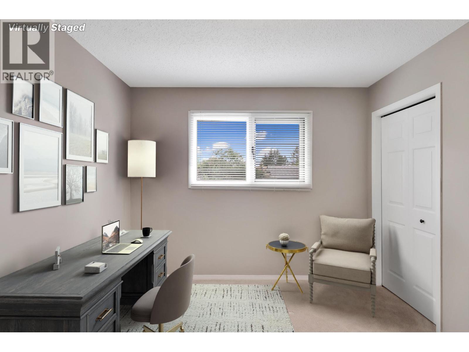 1708 MT NELSON Crescent - 25