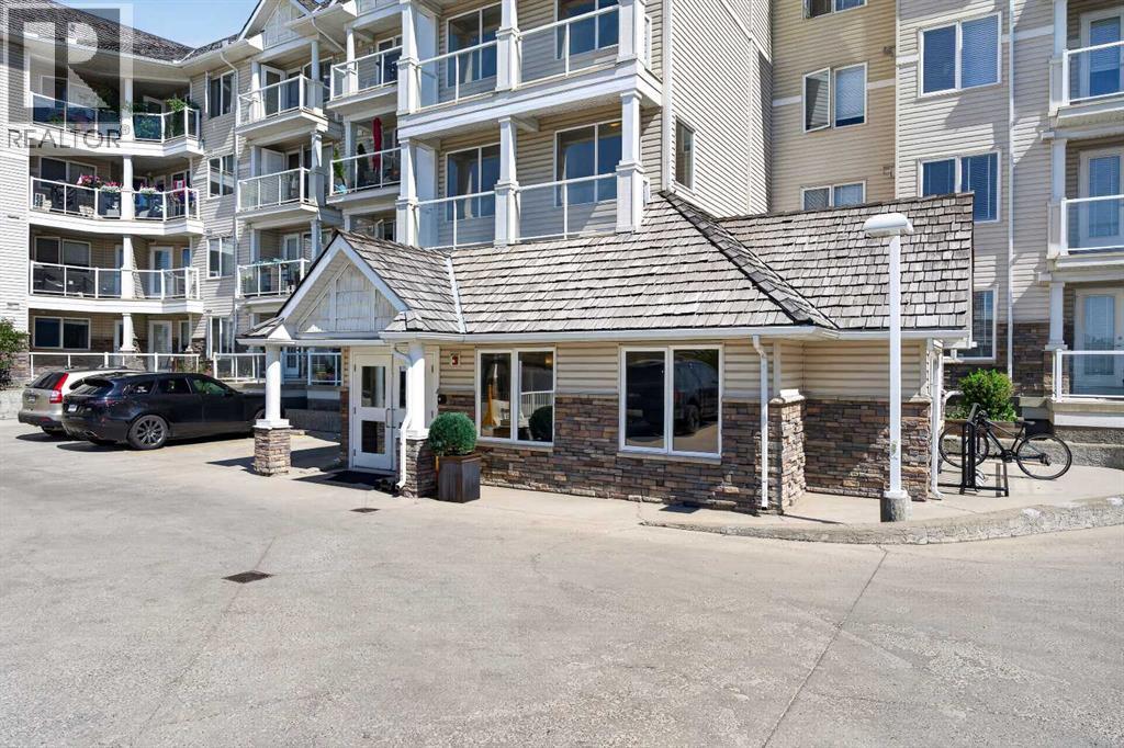 #109 500 Rocky Vista Gardens NW - 40