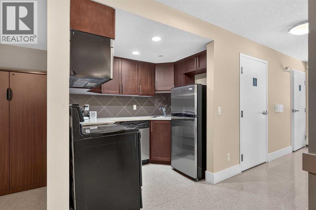 #109 500 Rocky Vista Gardens NW - 36