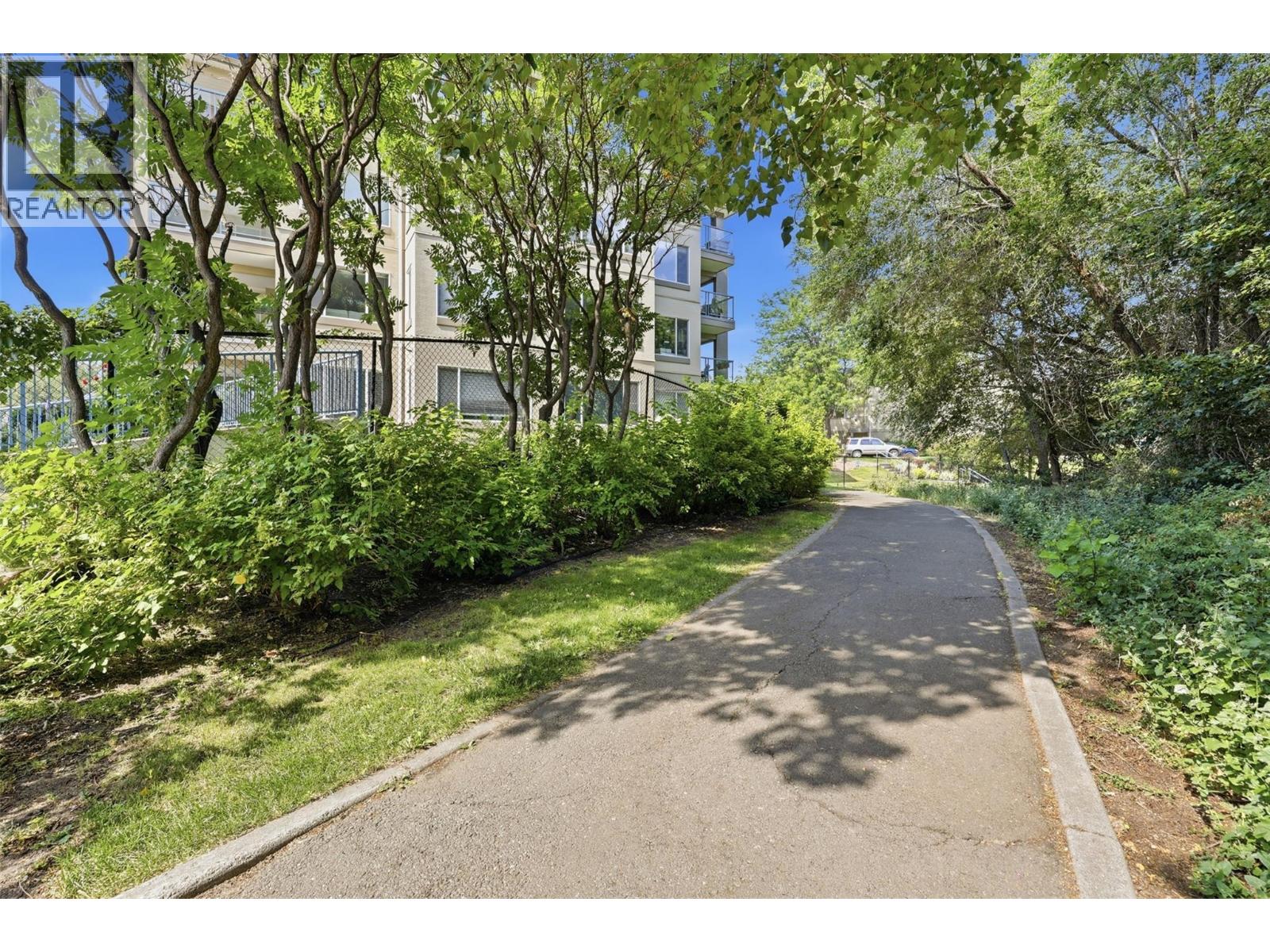 #104 950 Lorne Street - 51
