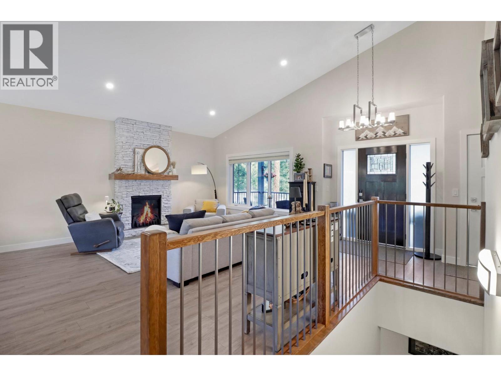193 SHADOW MOUNTAIN Boulevard - 42