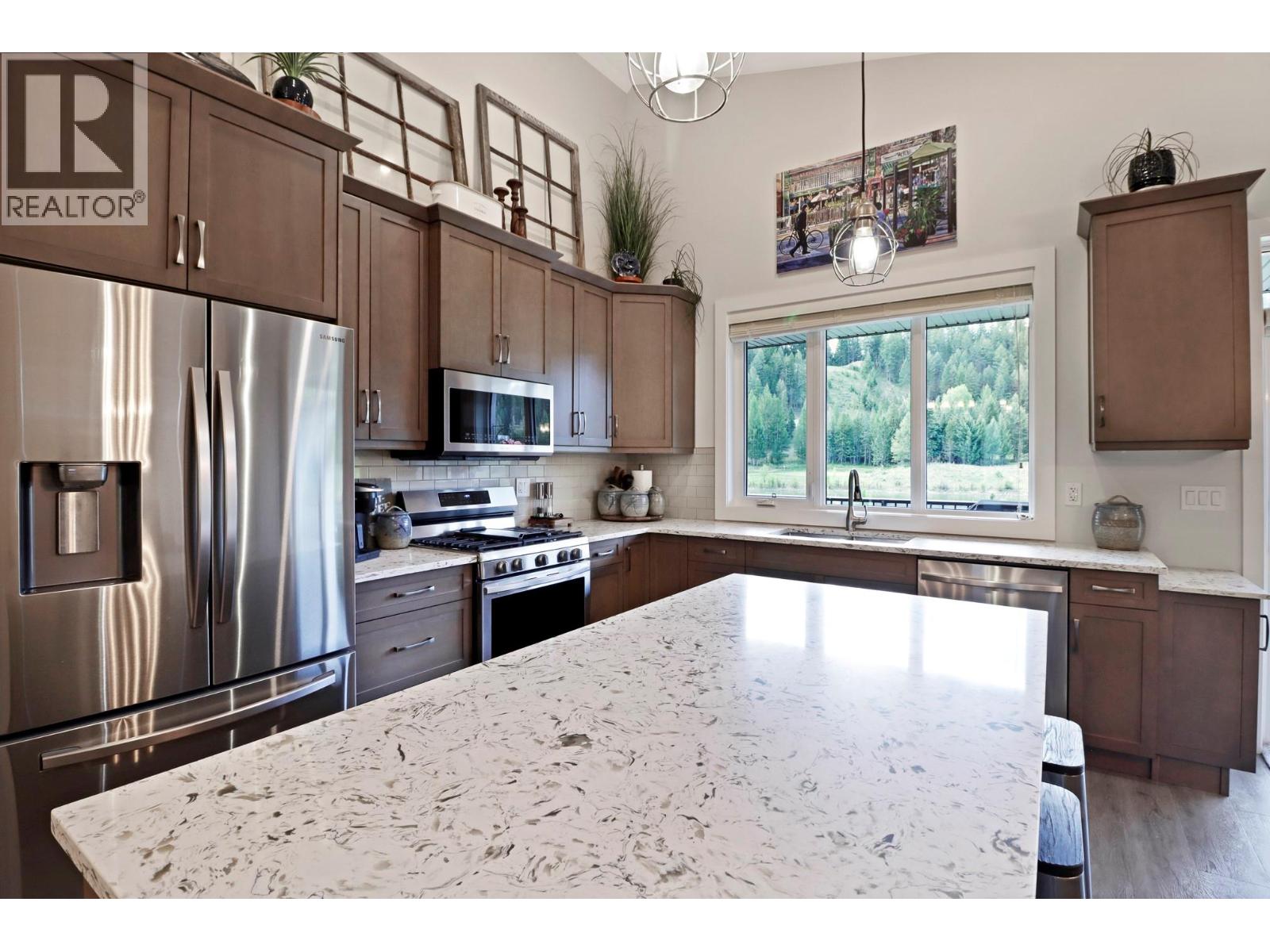 193 SHADOW MOUNTAIN Boulevard - 16