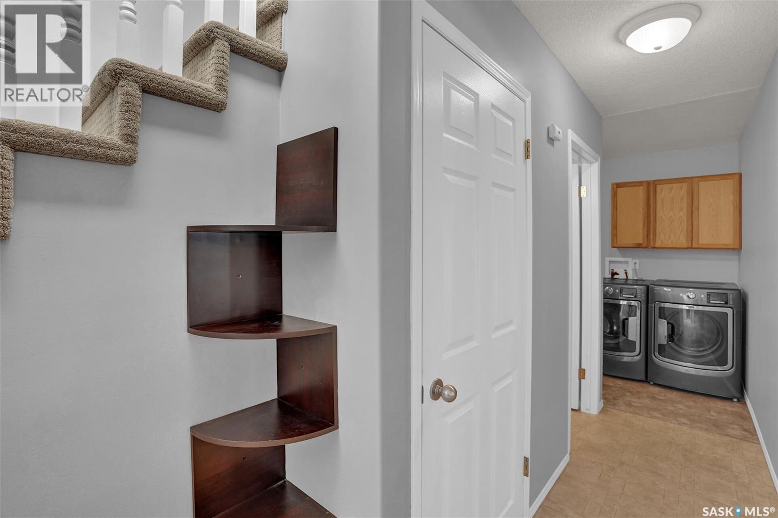 1675 ROUSSEAU CRESCENT N - 15