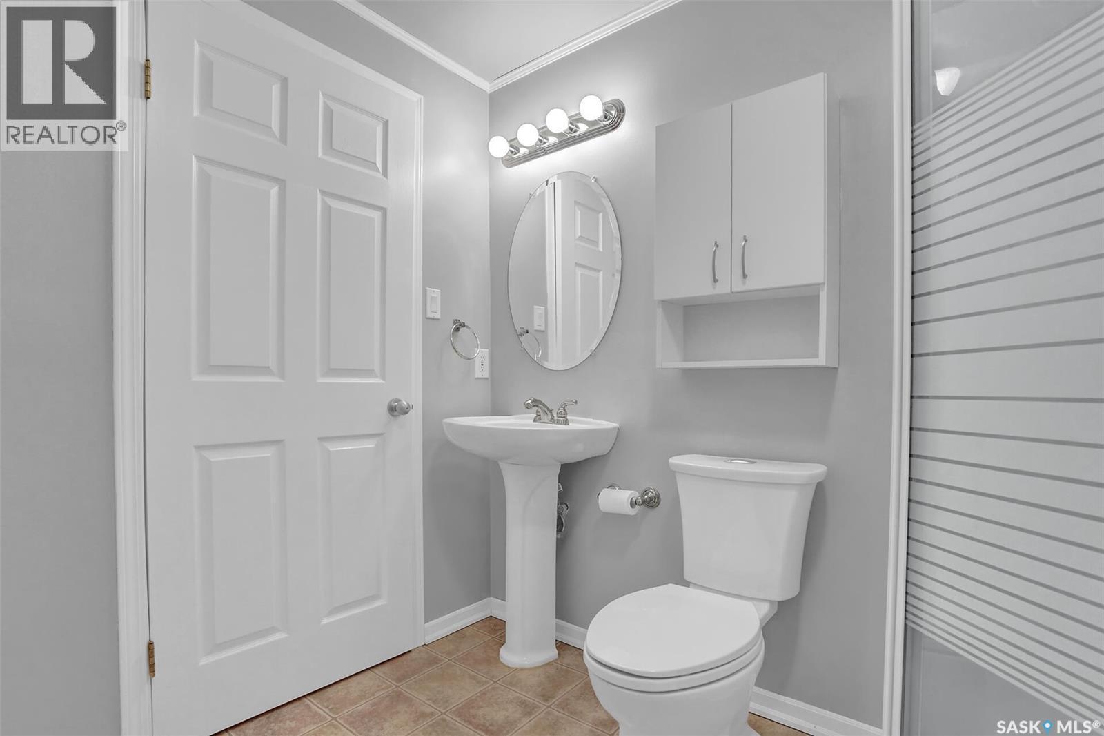 1675 ROUSSEAU CRESCENT N - 33