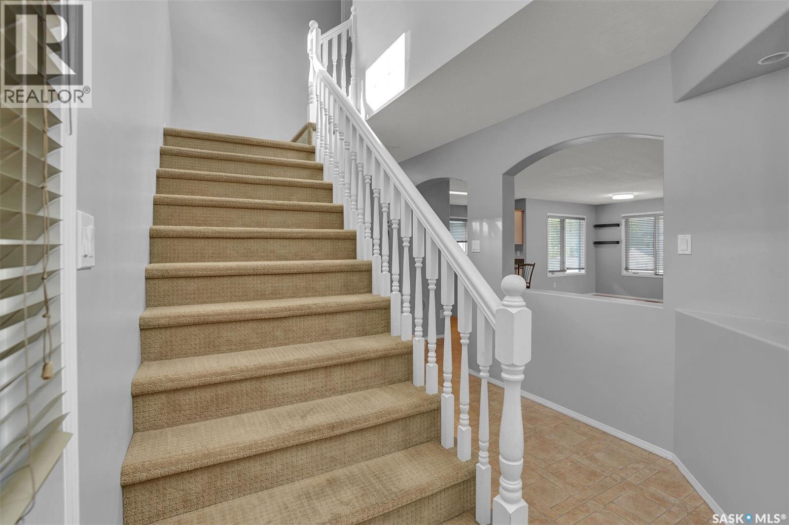 1675 ROUSSEAU CRESCENT N - 6
