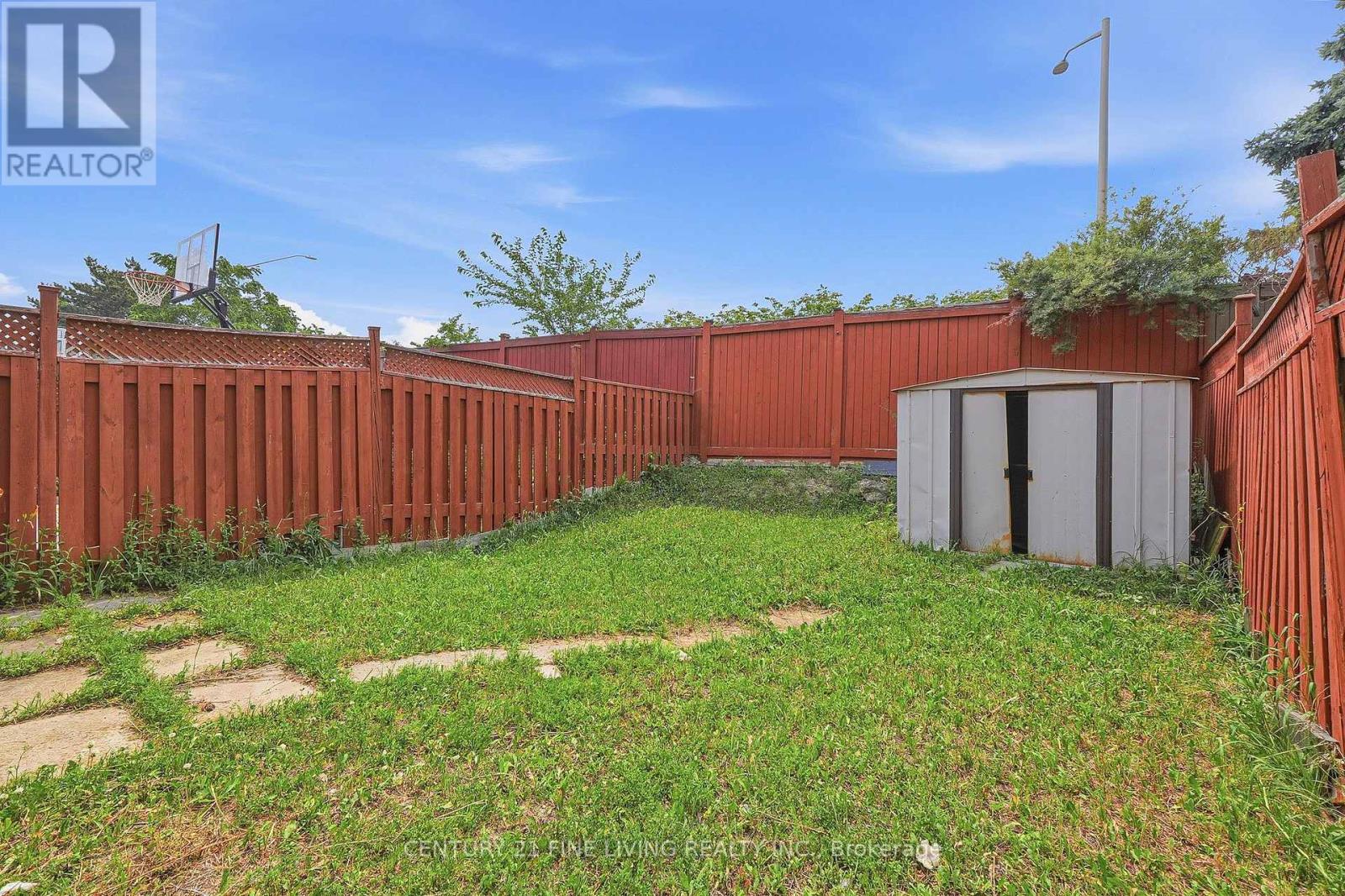 40 HOLLOWGROVE BOULEVARD - 41