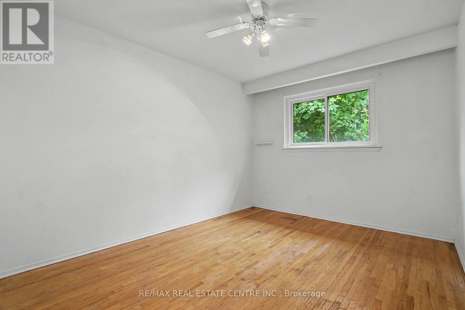 396 PINEMEADOW AVENUE - 24