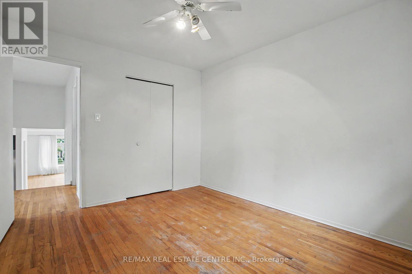 396 PINEMEADOW AVENUE - 26