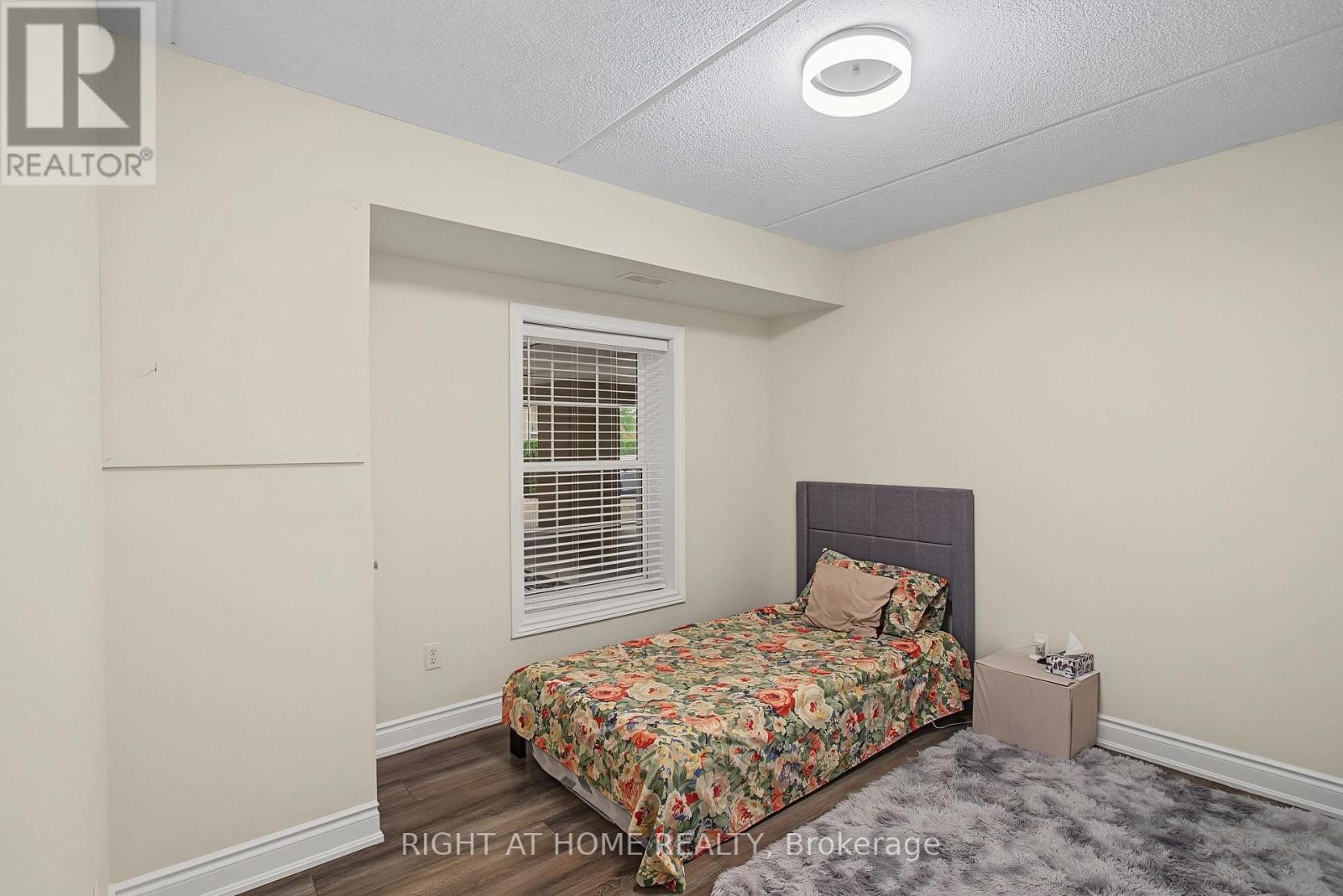 #111 1491 MAPLE AVENUE - 15