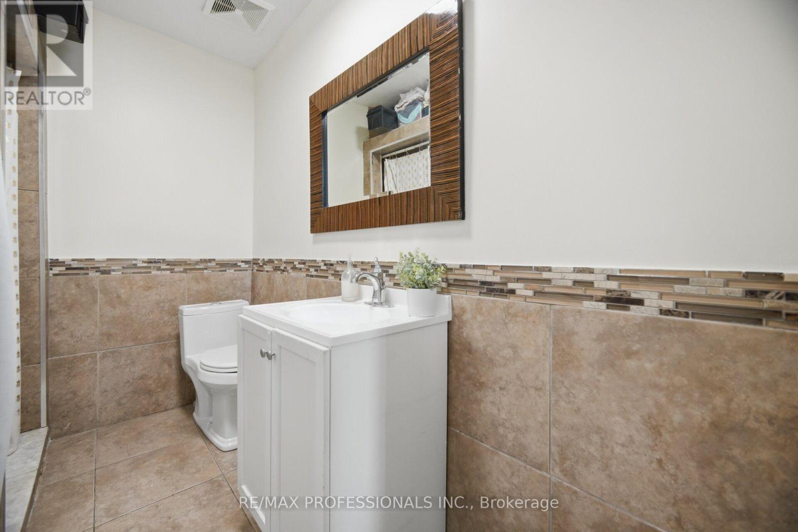 50 COBB AVENUE - Image 15