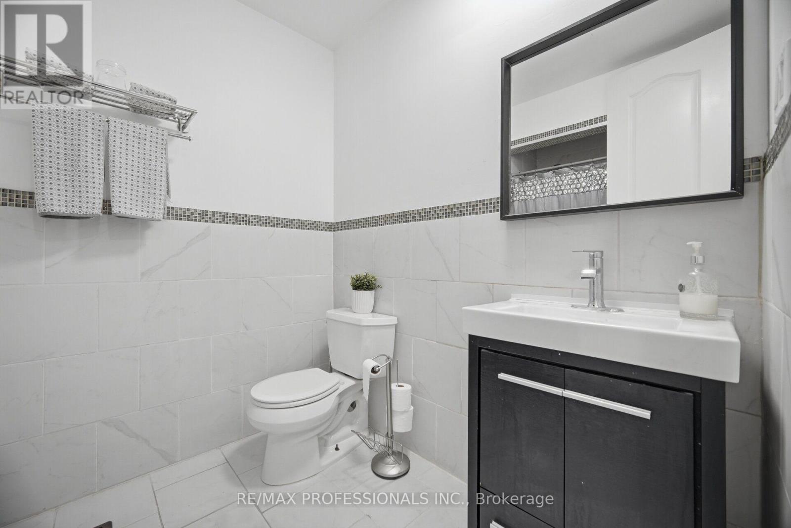 50 COBB AVENUE - Image 21