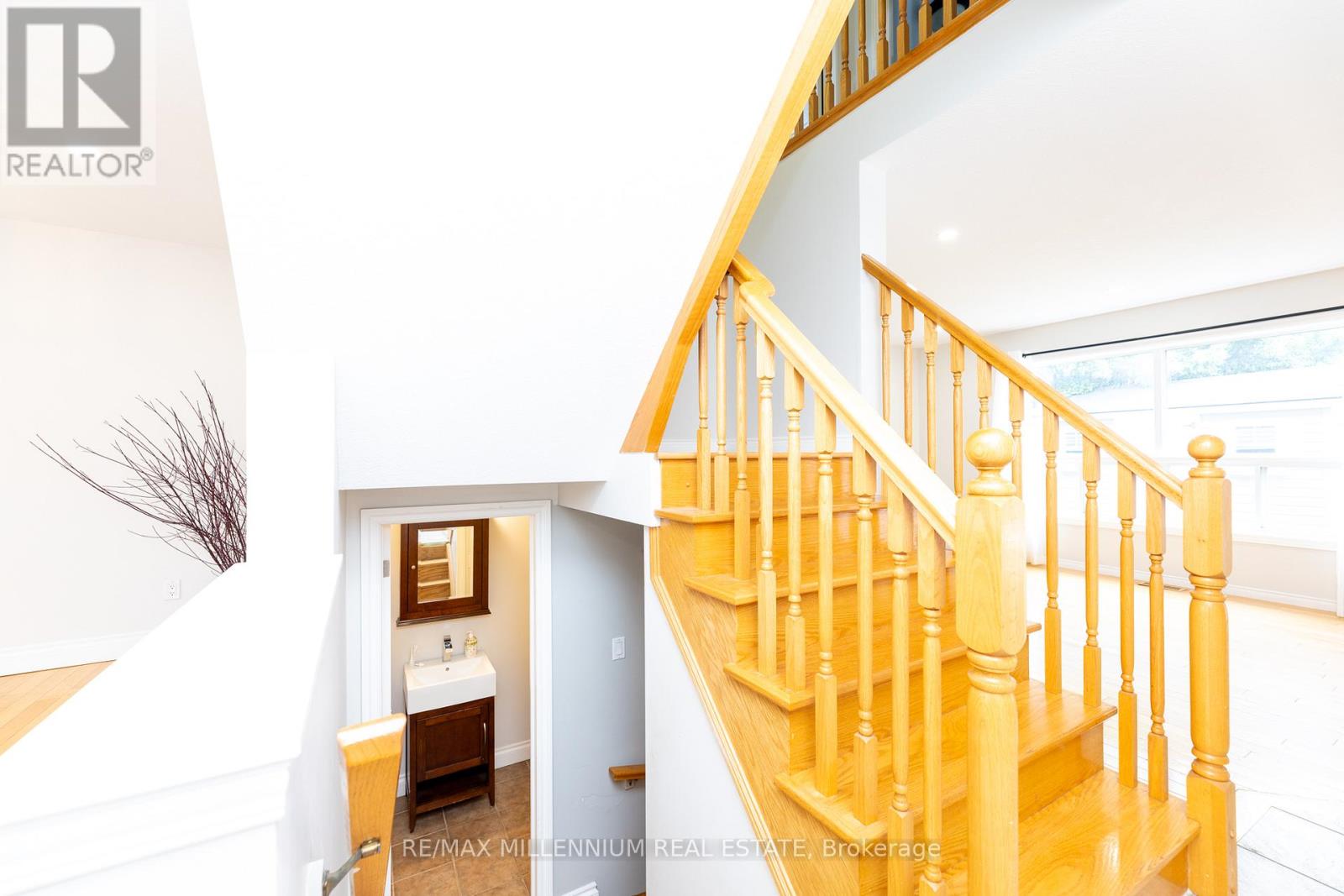 7 GRAHAM CRESCENT - 20
