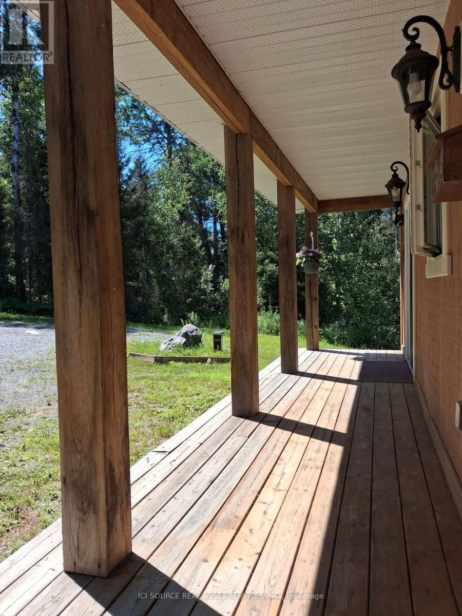 2687 HWY 11 N - 35
