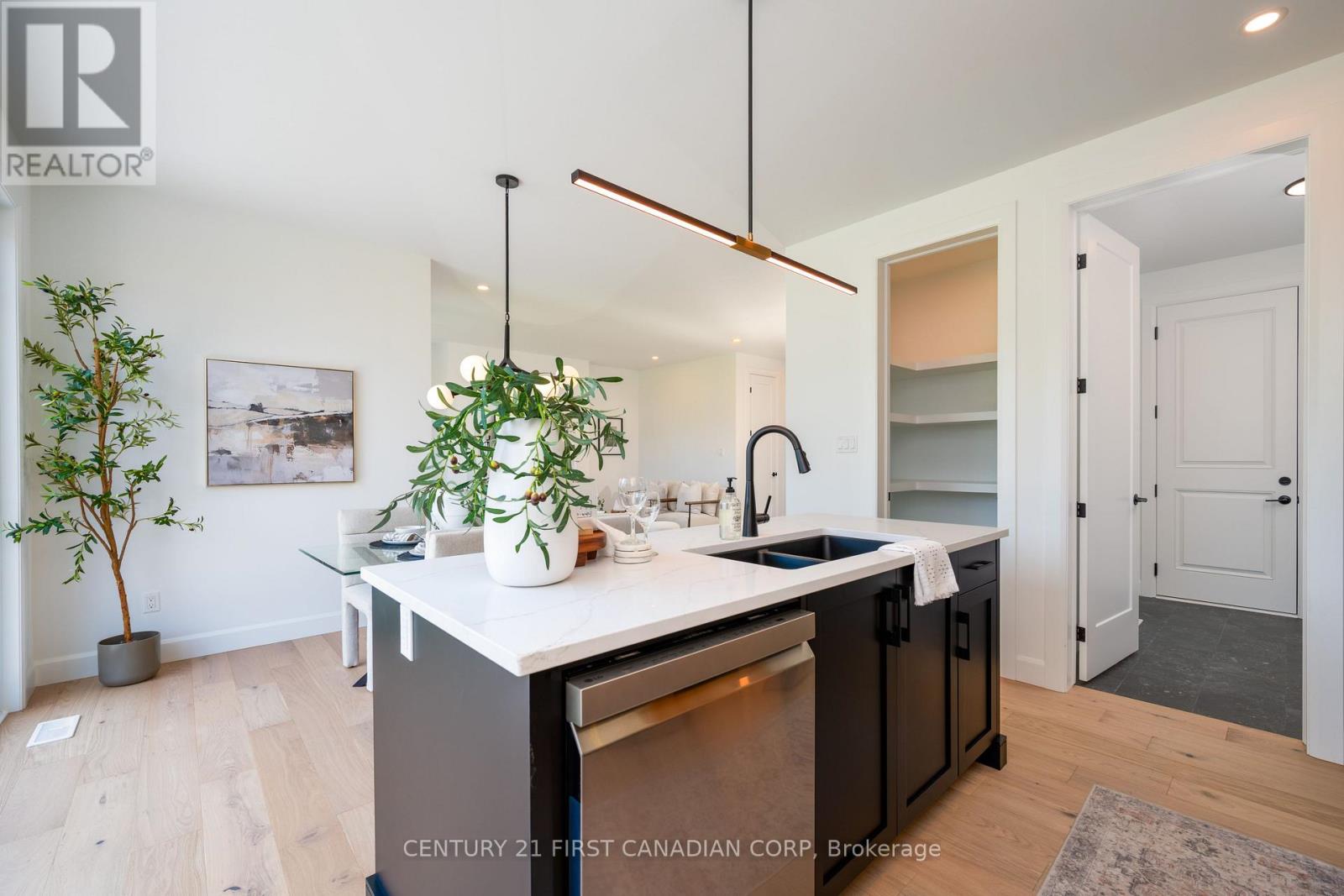 3883 BIG LEAF TRAIL - Image 19