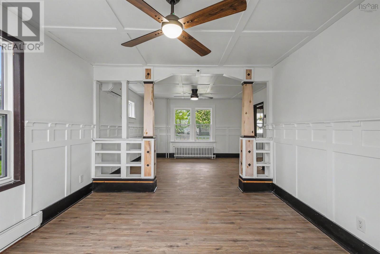 3481 Ellsworth Avenue - 18