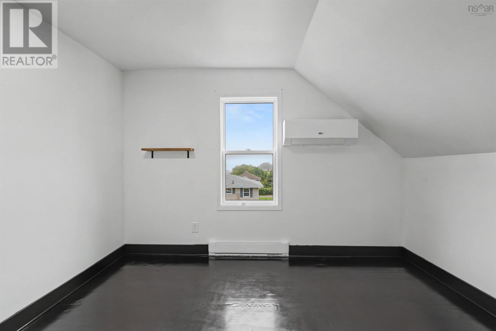 3481 Ellsworth Avenue - 30